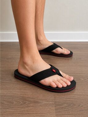 Trufit Men’s Black Flip Flops Comfort Beach Pool Sandals